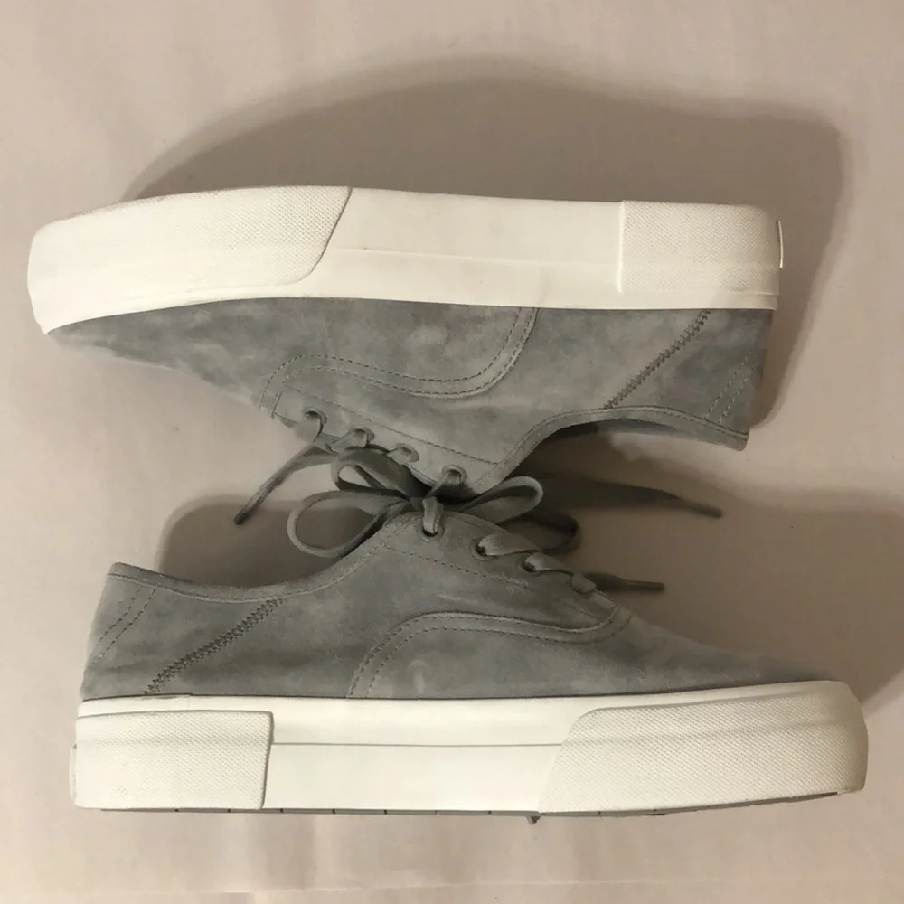 Vince gray suede